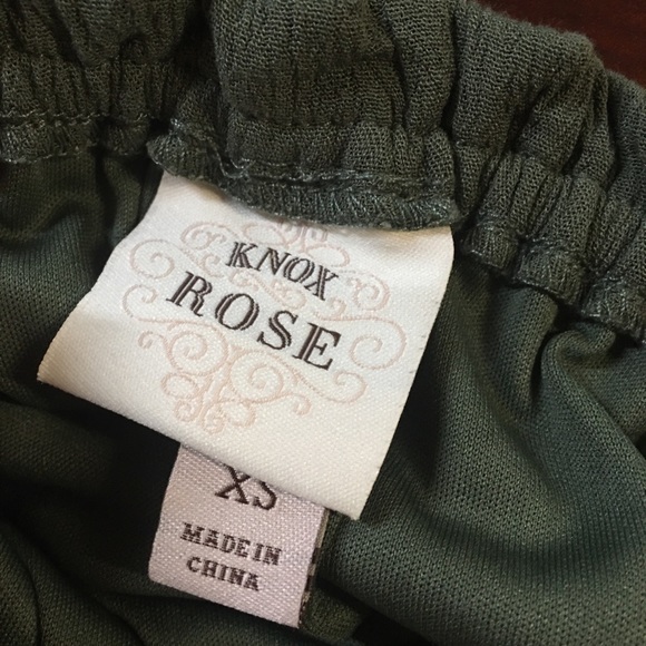 Knox Rose Green Embroidered Bell Sleeve Dress Size XS - Picture 6 of 7